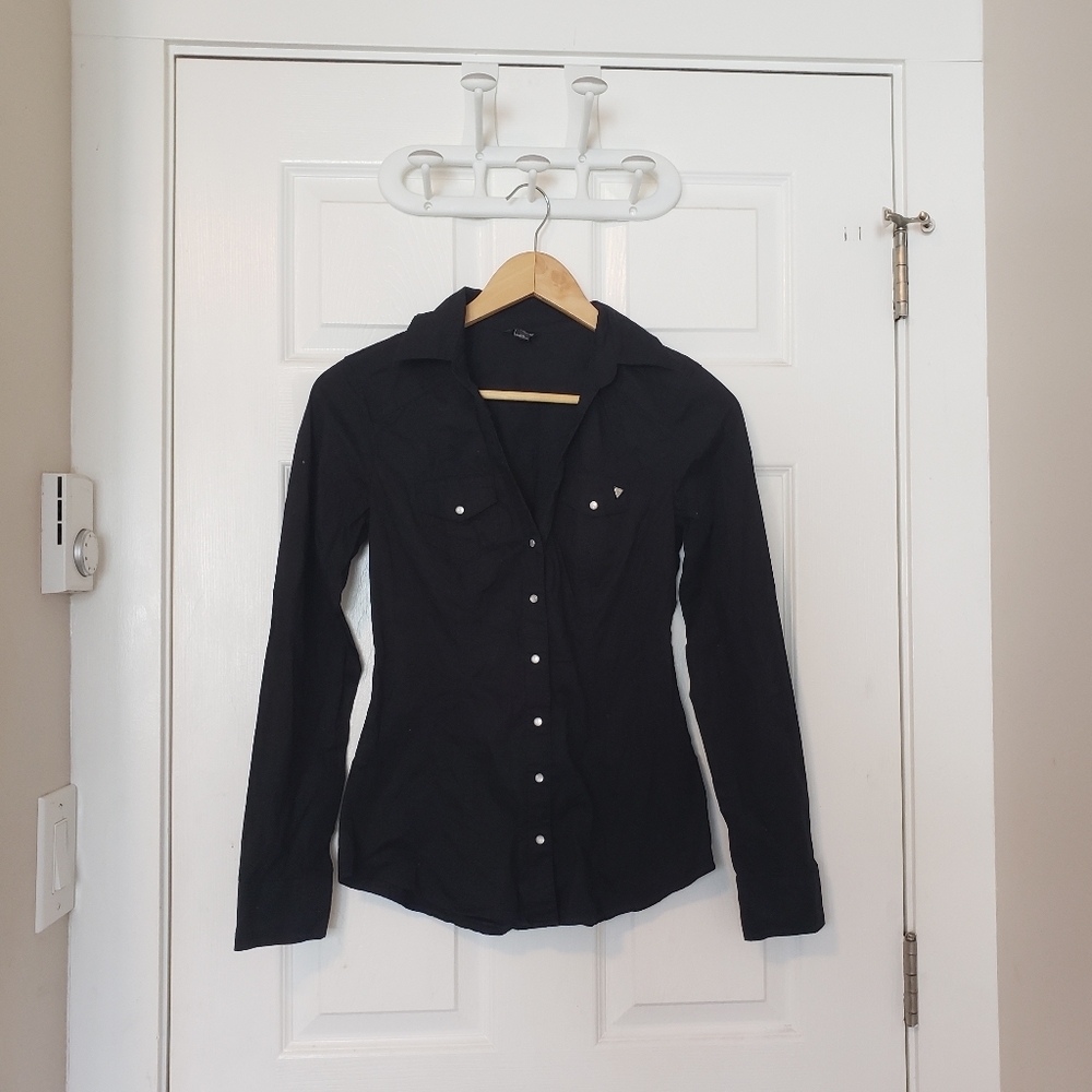 🪴BOGO FREE🪴 Guess Cotton Button Down Top Size XS